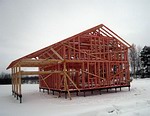 строящийся каркасный дом